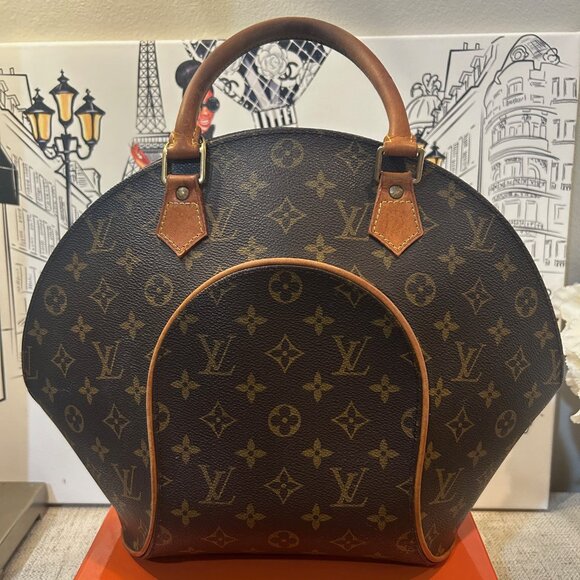 Louis Vuitton Handbags - Louis Vuitton Ellipse MM Monogram "Bowling" Bag Canvas & Leather